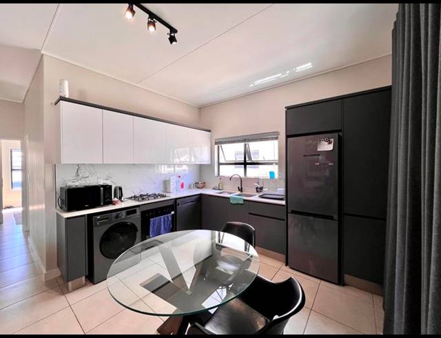 2 BEDROOM PROPERTY TO RENT IN THE HUNTSMAN